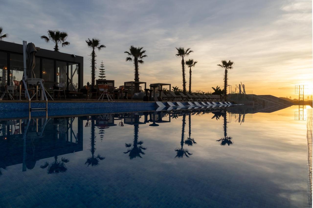 Pullman Mazagan Royal Golf & Spa El Jadida Ngoại thất bức ảnh Sunset at the pool